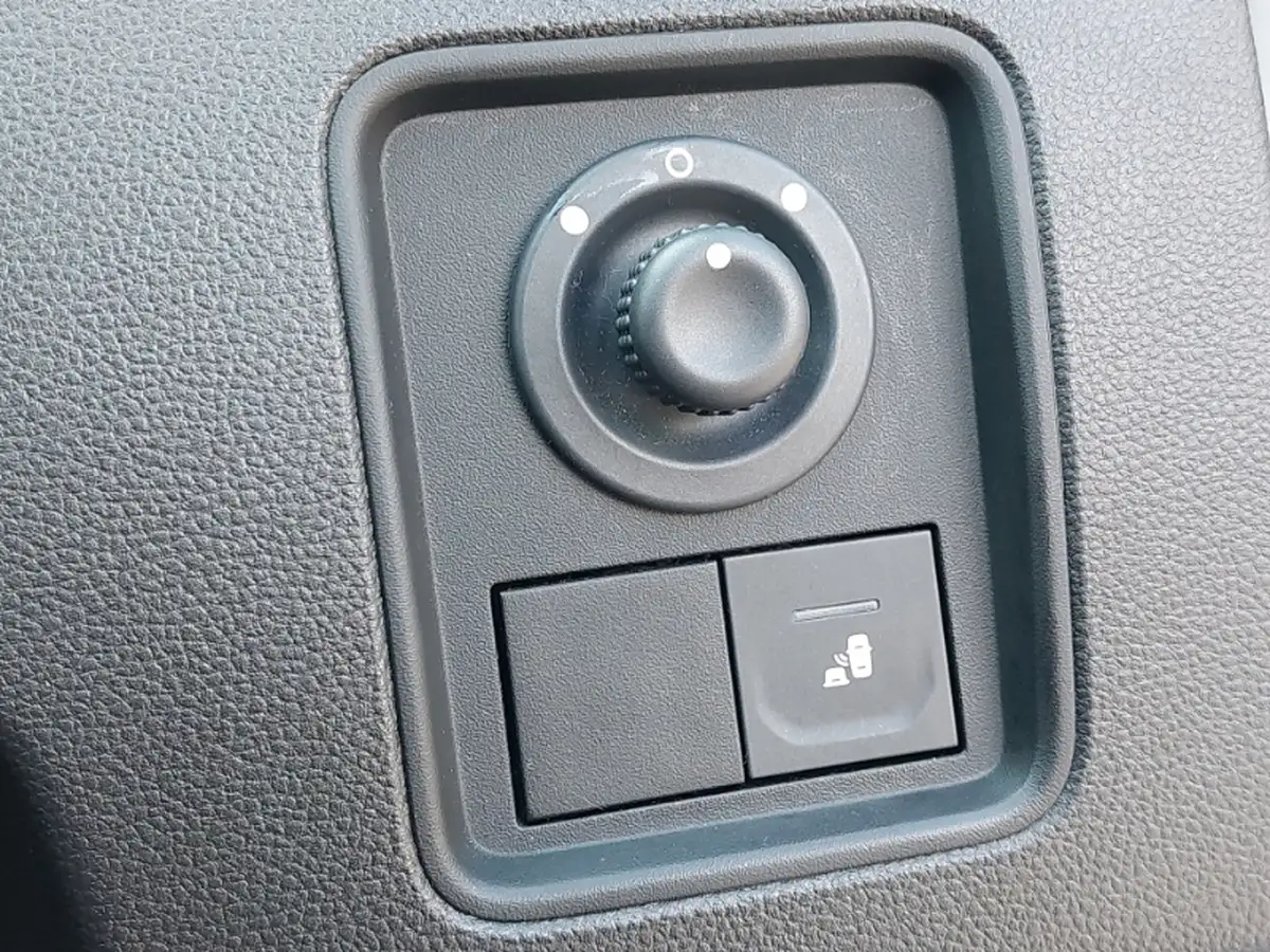 2021-renault-trafic-20dci-ll30-energy-145-sport-crew-no-nav-big-13