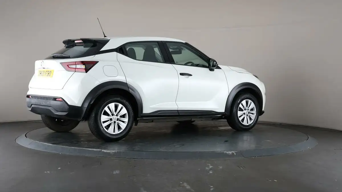 2021-nissan-juke-10-dig-t-visia-big-60