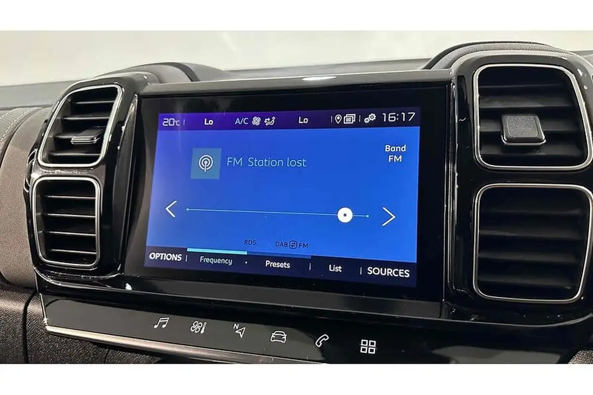 2022-citroen-c5-aircross-16-puretech-shine-plus-5d-big-35