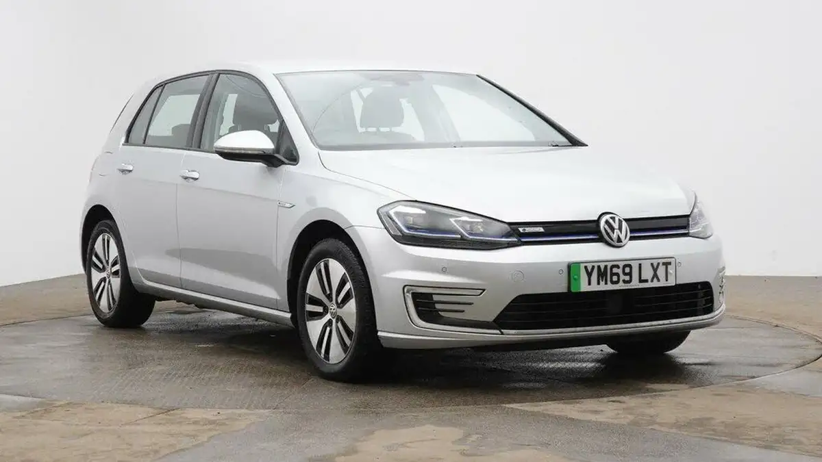 2020-volkswagen-golf-e-e-golf-big-0