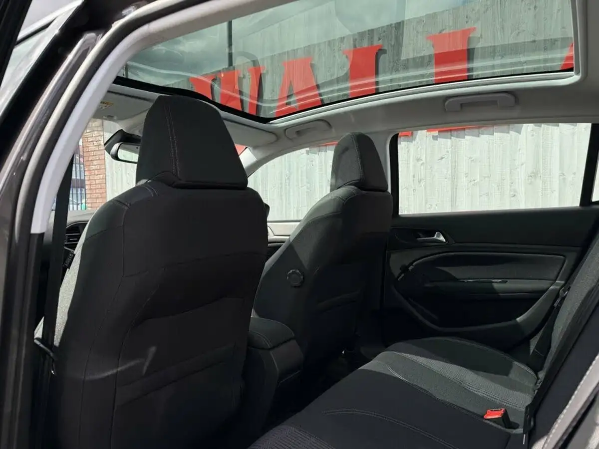 2020-peugeot-308-12-puretech-allure-130bhp-big-43