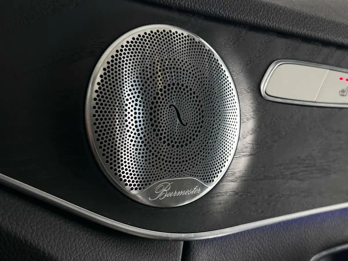 2018-mercedes-benz-c-class-20d-c220d-amg-line-premium-plusss-saloon-4d-big-30