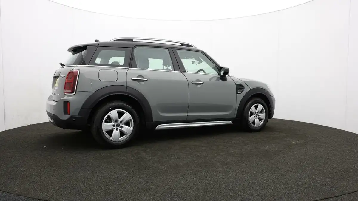 2022-mini-countryman-15-cooper-classic-big-33