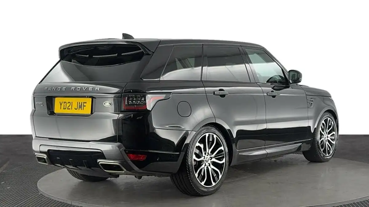2021-land-rover-range-rover-sport-30-d300-hse-silver-big-3