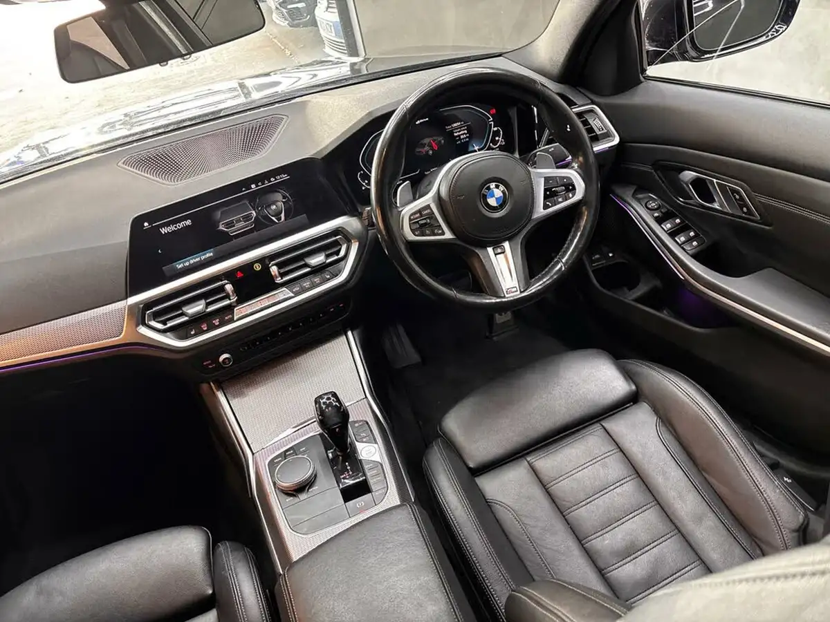 2020-bmw-3-series-20-330e-m-sport-saloon-4d-big-24