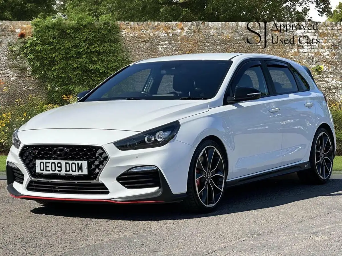 2018-hyundai-i30-n-20-t-gdi-n-performance-big-9