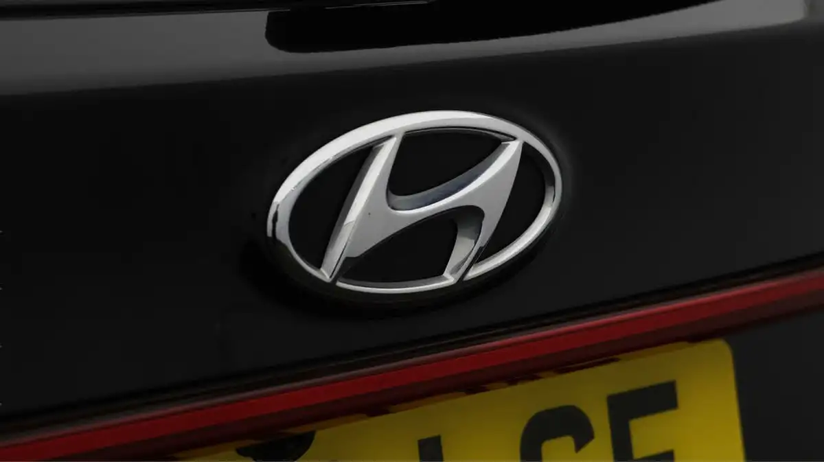 2022-hyundai-santa-fe-16-t-gdi-ultimate-230ps-4wd-hev-big-19