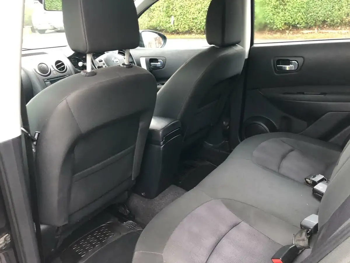 2012-nissan-qashqai-15td-acenta-big-17
