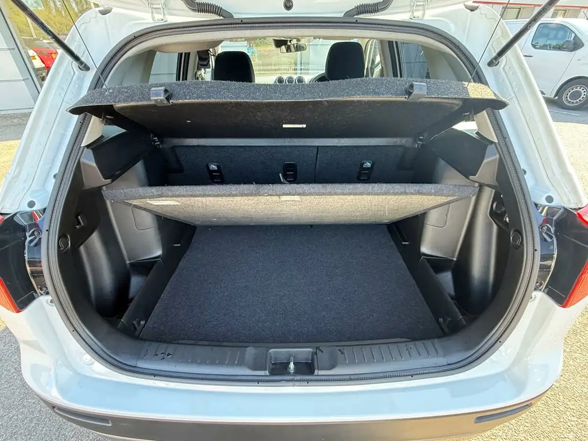 2023-suzuki-vitara-14-boosterjet-sz-t-big-23