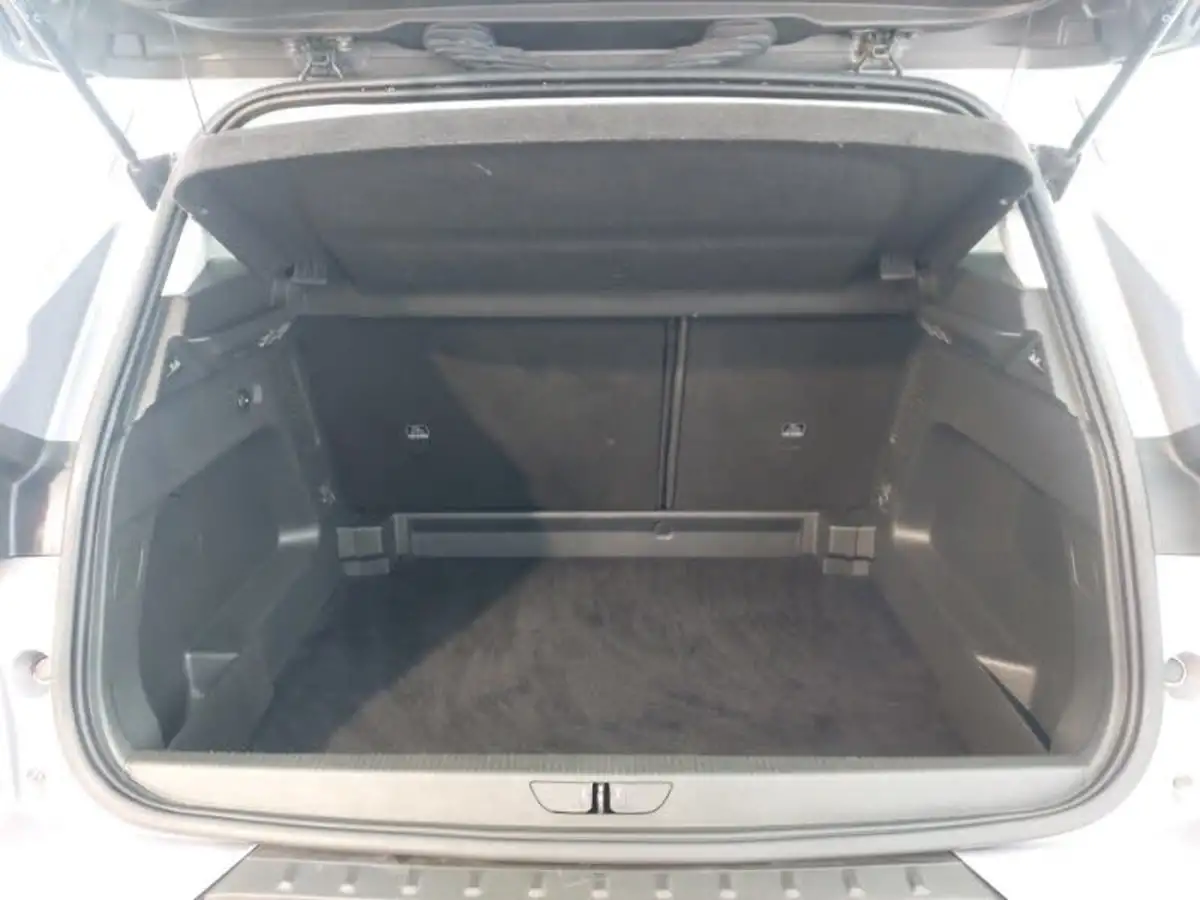 2019-vauxhall-grandland-x-12-se-ss-big-7