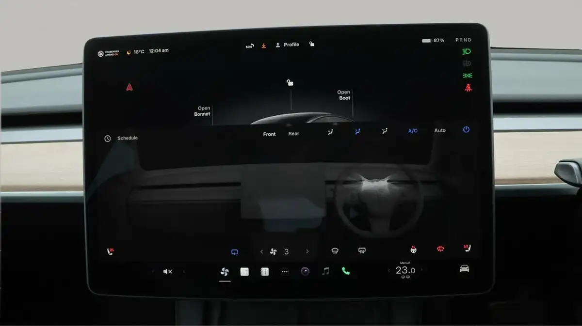 2022-tesla-model-3-e-long-range-big-12