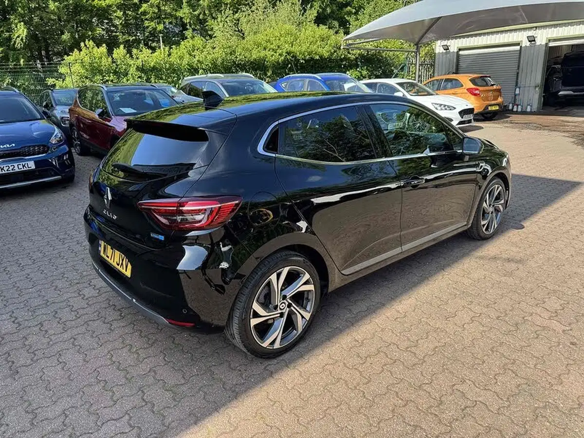 2022-renault-clio-16-rs-line-140ps-rs-line-e-tech-hybrid-big-4