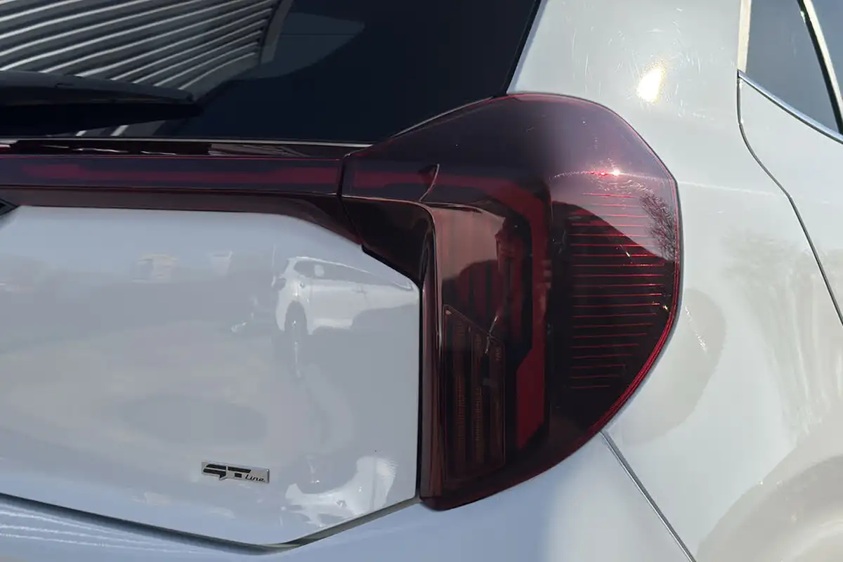 2024-kia-picanto-10-gt-line-62bhp-auto-seq-big-43