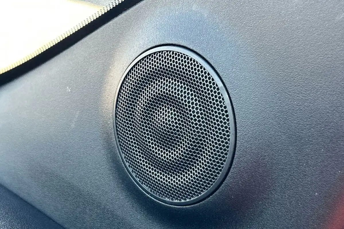 2023-fiat-500-10-big-22