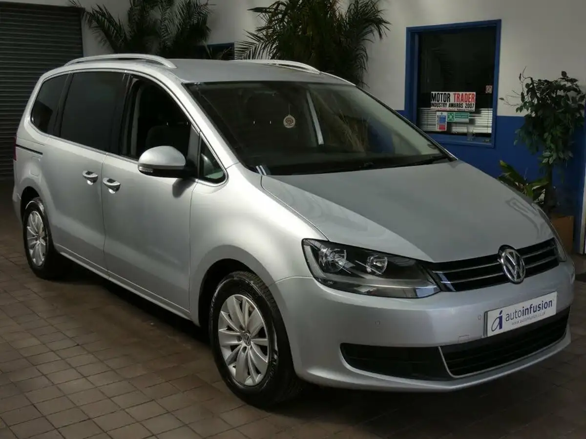 2016-volkswagen-sharan-20tdi-se-150ps-big-4