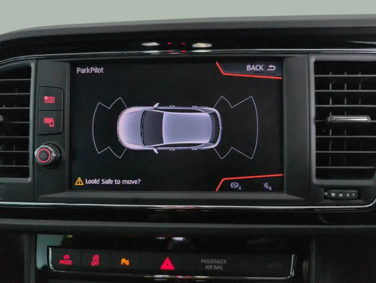 2019-seat-leon-15-tsi-evo-fr-black-edition-150ps-hatchback-dsg-big-23
