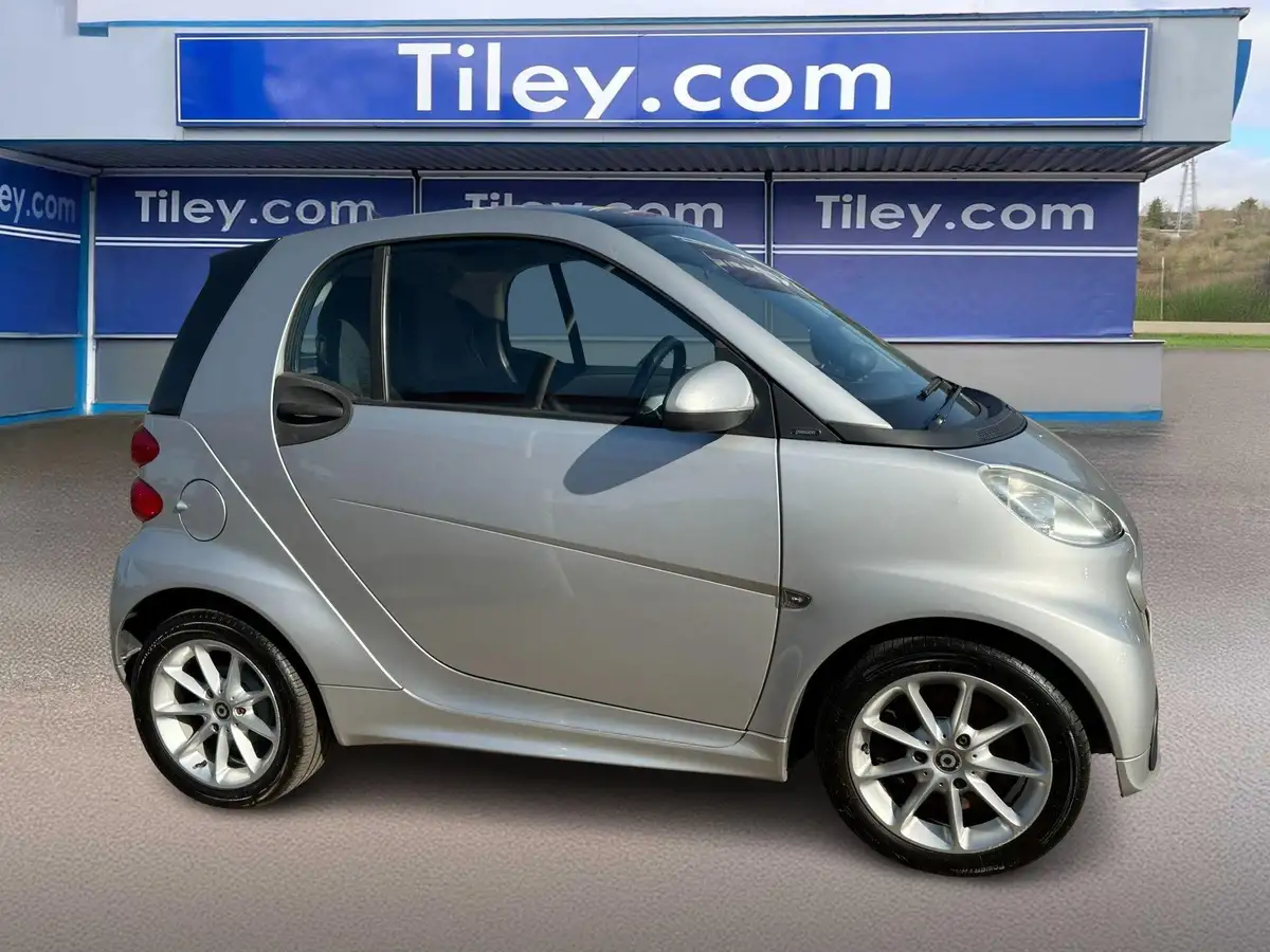 2012-smart-fortwo-10-passion-71bhp-coupe-softouch-big-9