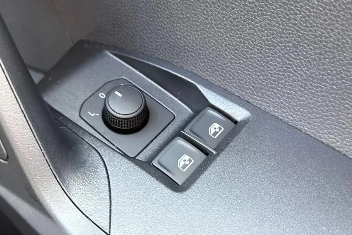 2025-seat-ibiza-10-tsi-se-technology-big-27