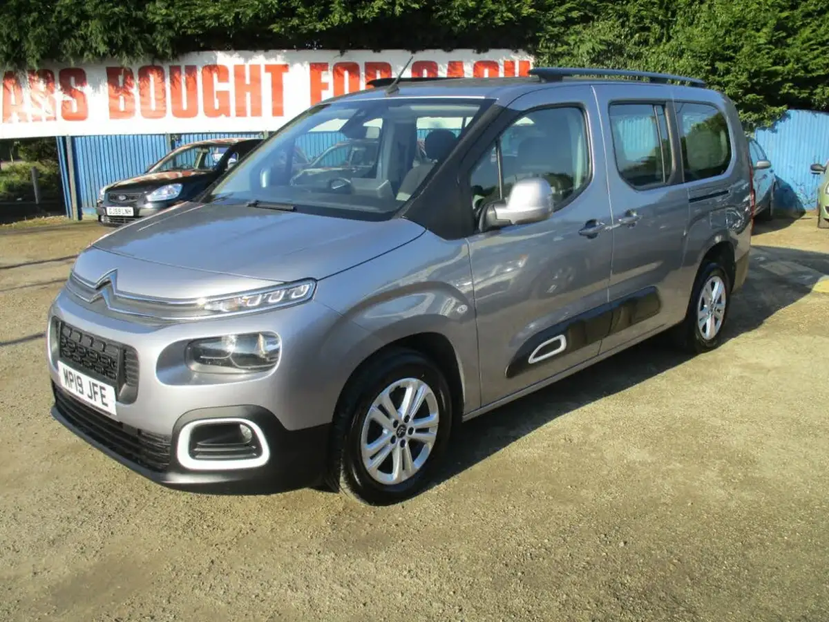 2019-citroen-berlingo-15bluehdi-flair-xl-size-130ps-big-3