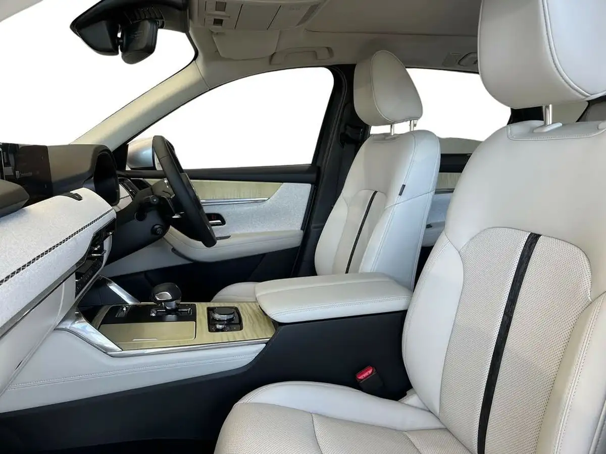 2025-mazda-cx-60-25-e-skyactiv-takumi-panoramic-sunroof-big-9