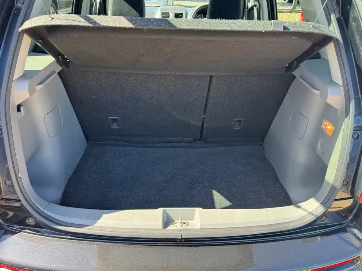 2010-suzuki-sx4-big-8