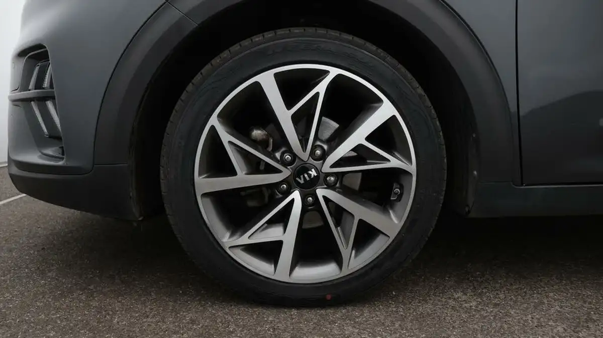 2021-kia-niro-16-gdi-4-156kwh-big-18
