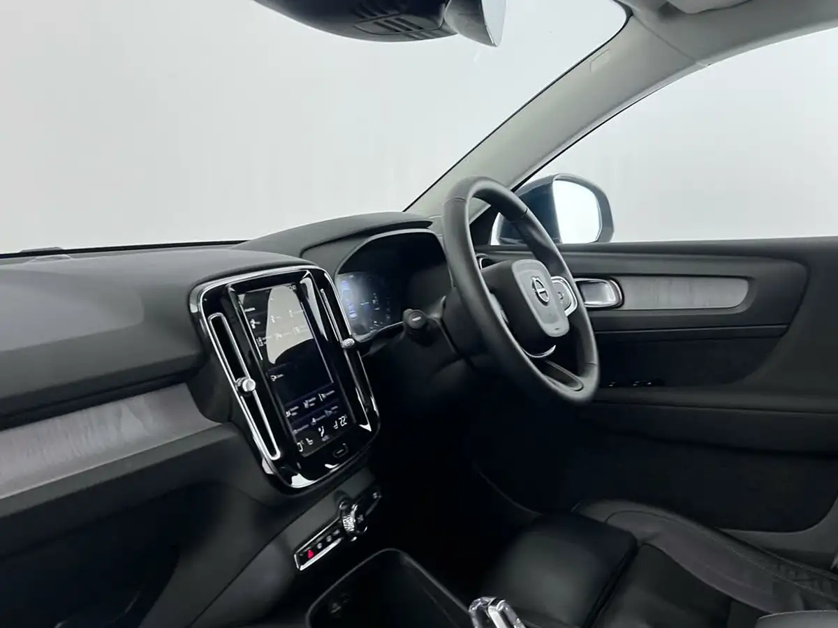 2021-volvo-xc40-15-t5-inscription-pro-258bhp-big-19
