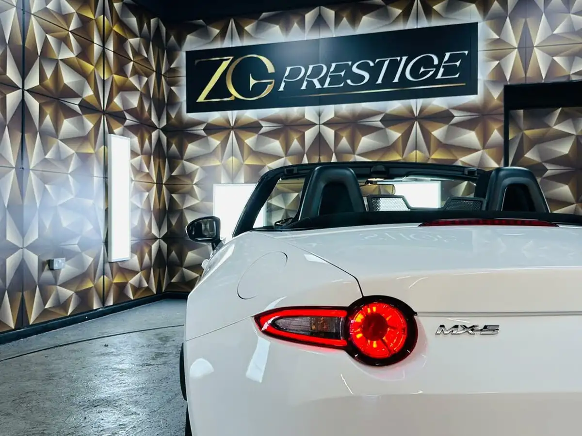 2019-mazda-mx-5-15-se-big-39