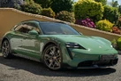 2022-porsche-taycan-e-turbo-cross-turismo-small-15