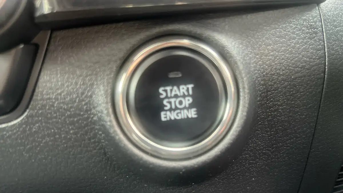 2022-mazda-mazda3-20-sport-lux-186ps-hatchback-5d-auto-big-36