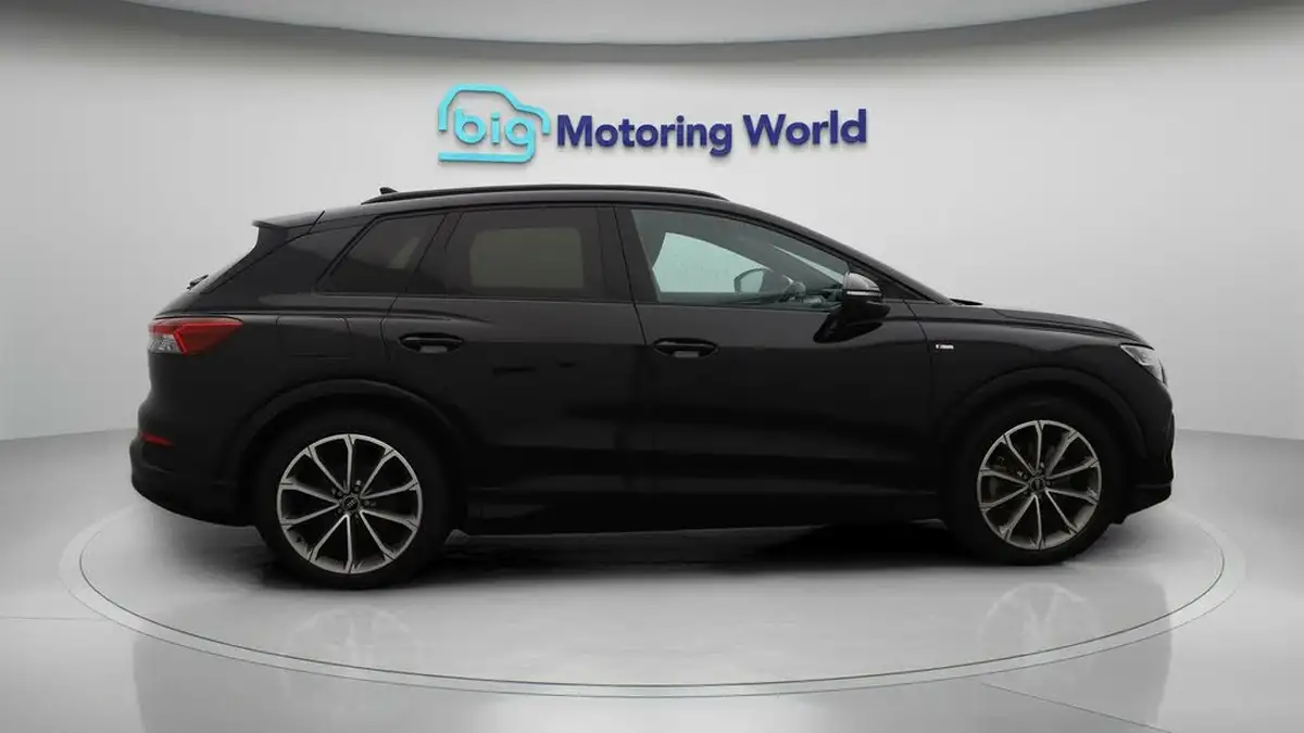 2022-audi-q4-e-tron-40e-edition-1-station-wagon-big-8