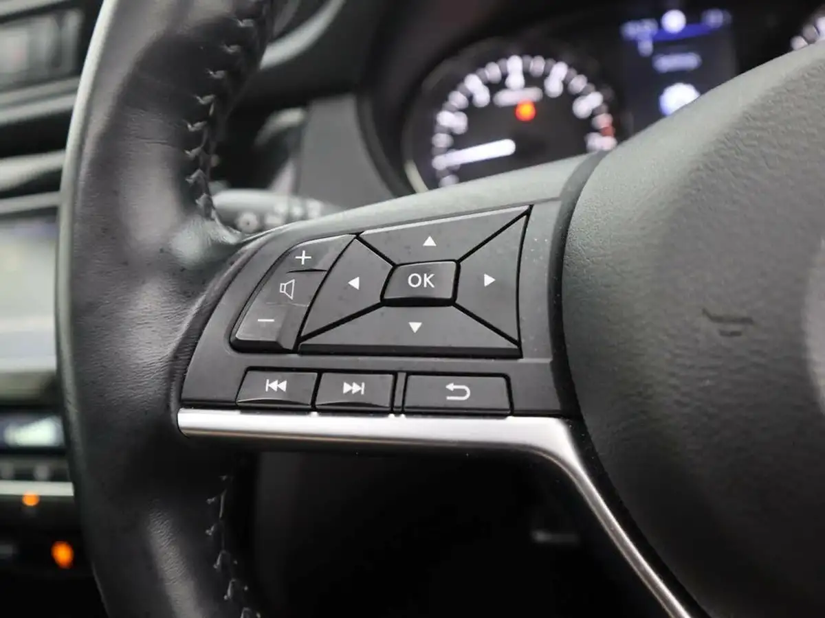 2021-nissan-x-trail-13-dig-t-acenta-premium-5-big-30