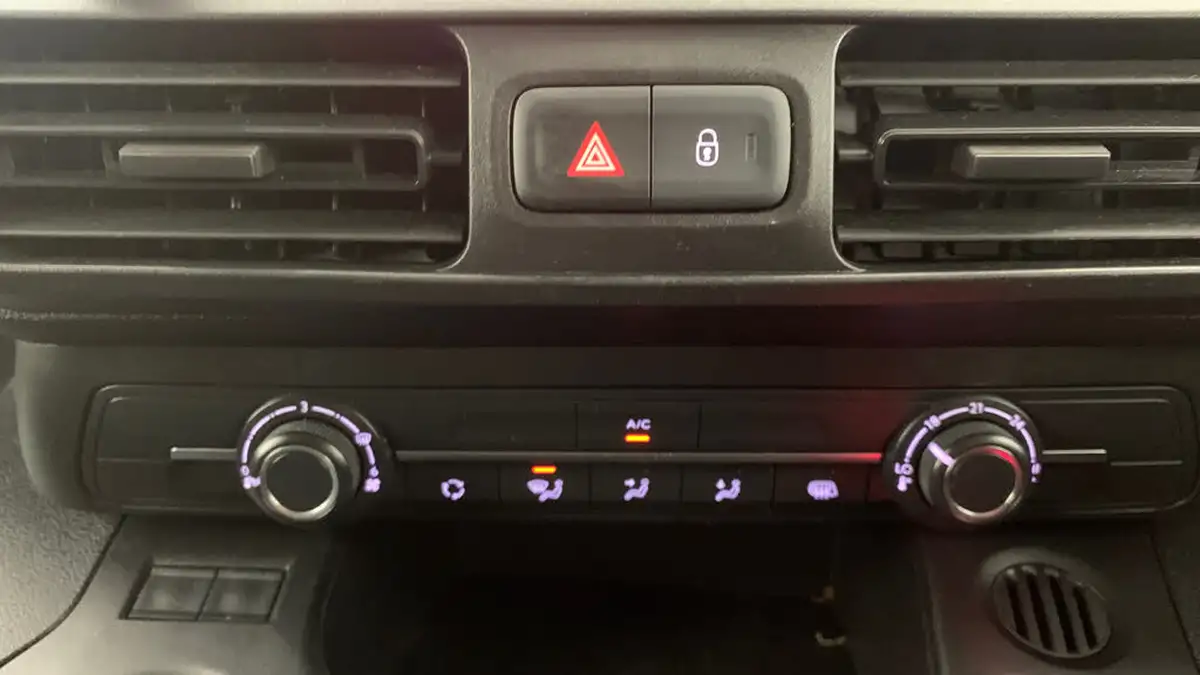 2022-citroen-berlingo-15bluehdi-1000-enterprise-pro-100pseu6d-big-28