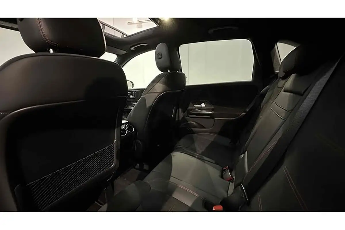 2021-mercedes-benz-b-class-13-b200-amg-line-premium-plus-driving-assistance-big-23