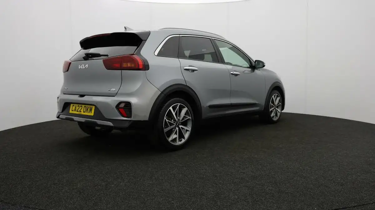 2022-kia-niro-16-gdi-3-156kwh-big-77