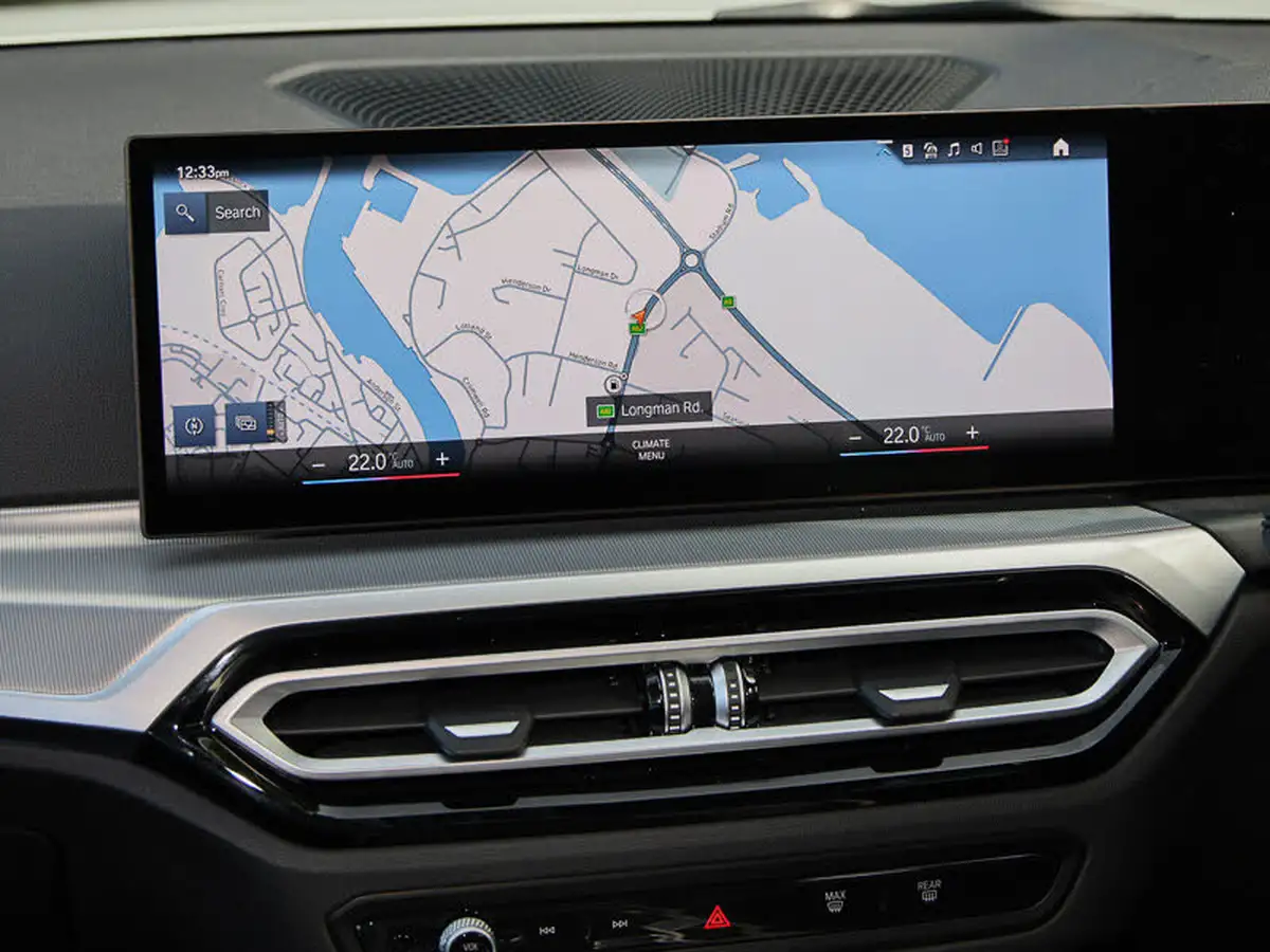 2023-bmw-3-series-20-320i-m-sport-saloon-4d-big-18