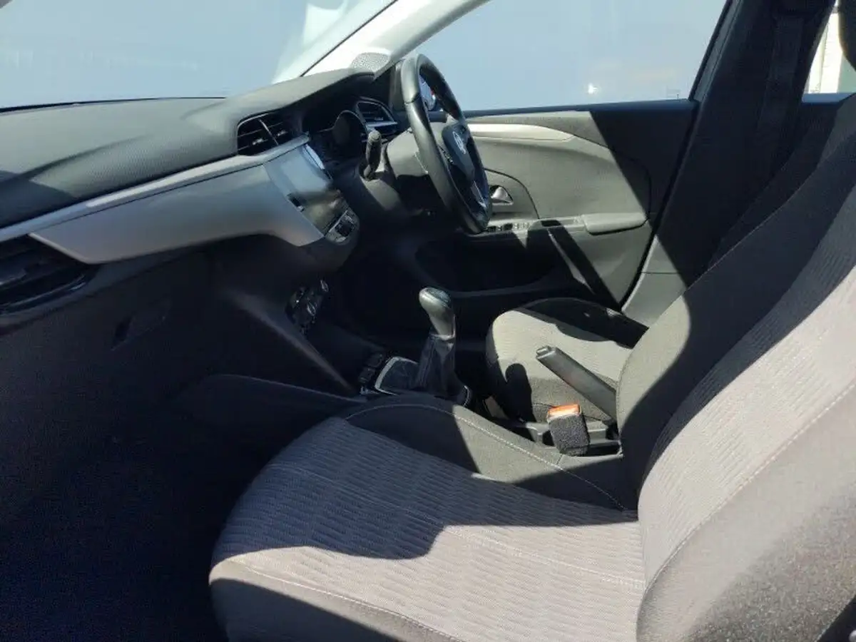 2022-vauxhall-corsa-12i-se-edition-big-4