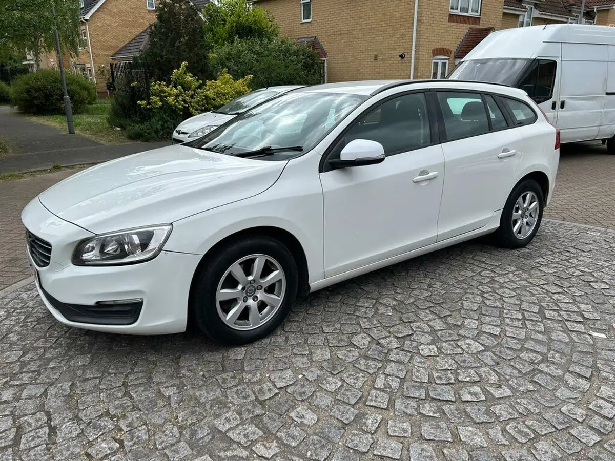 2014-volvo-v60-16td-d2-business-edition-powershift-big-20