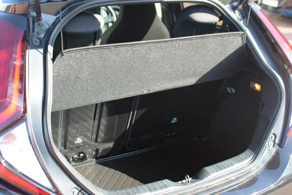 2023-toyota-aygo-x-10-vvt-i-exclusive-big-14
