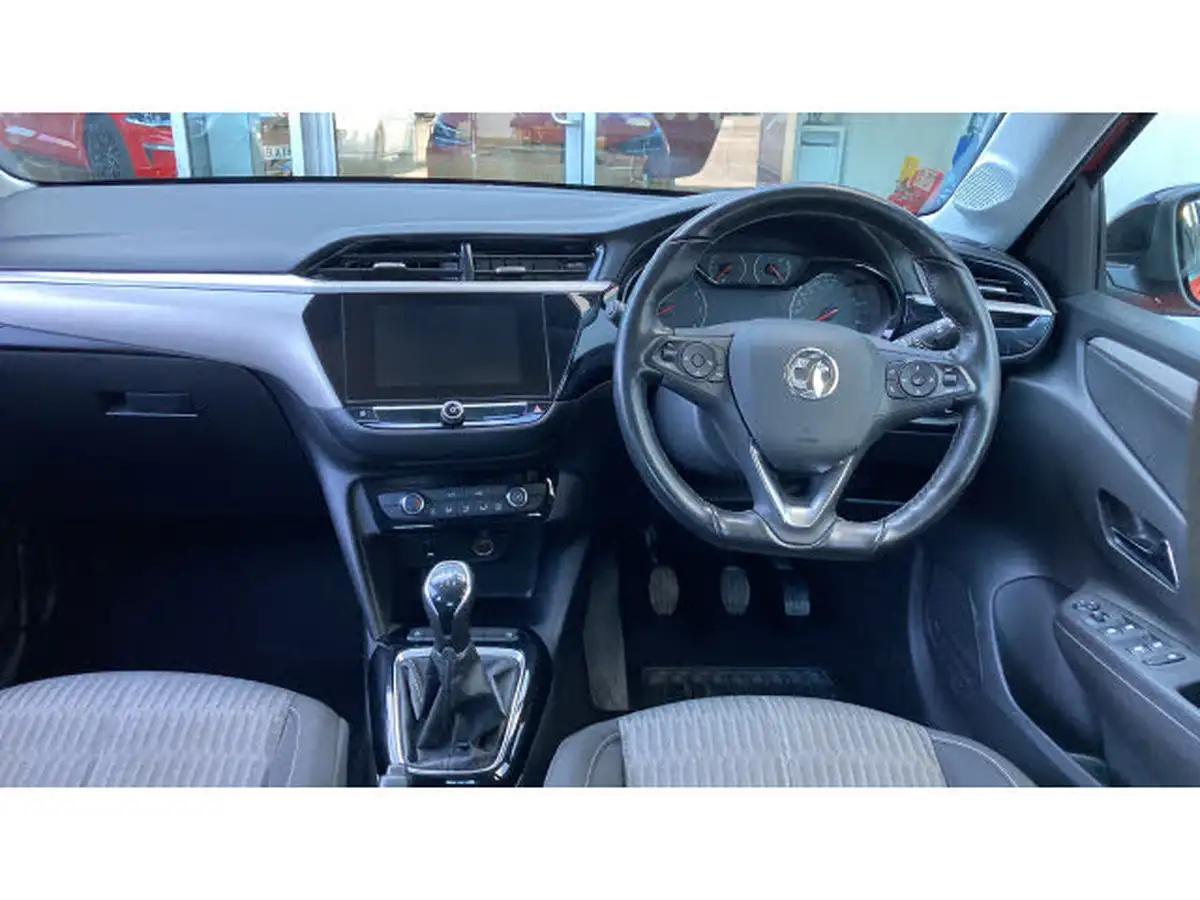2021-vauxhall-corsa-12i-se-edition-big-7