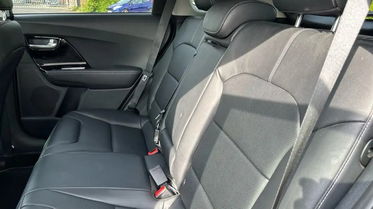 2021-kia-niro-16-gdi-3-big-18