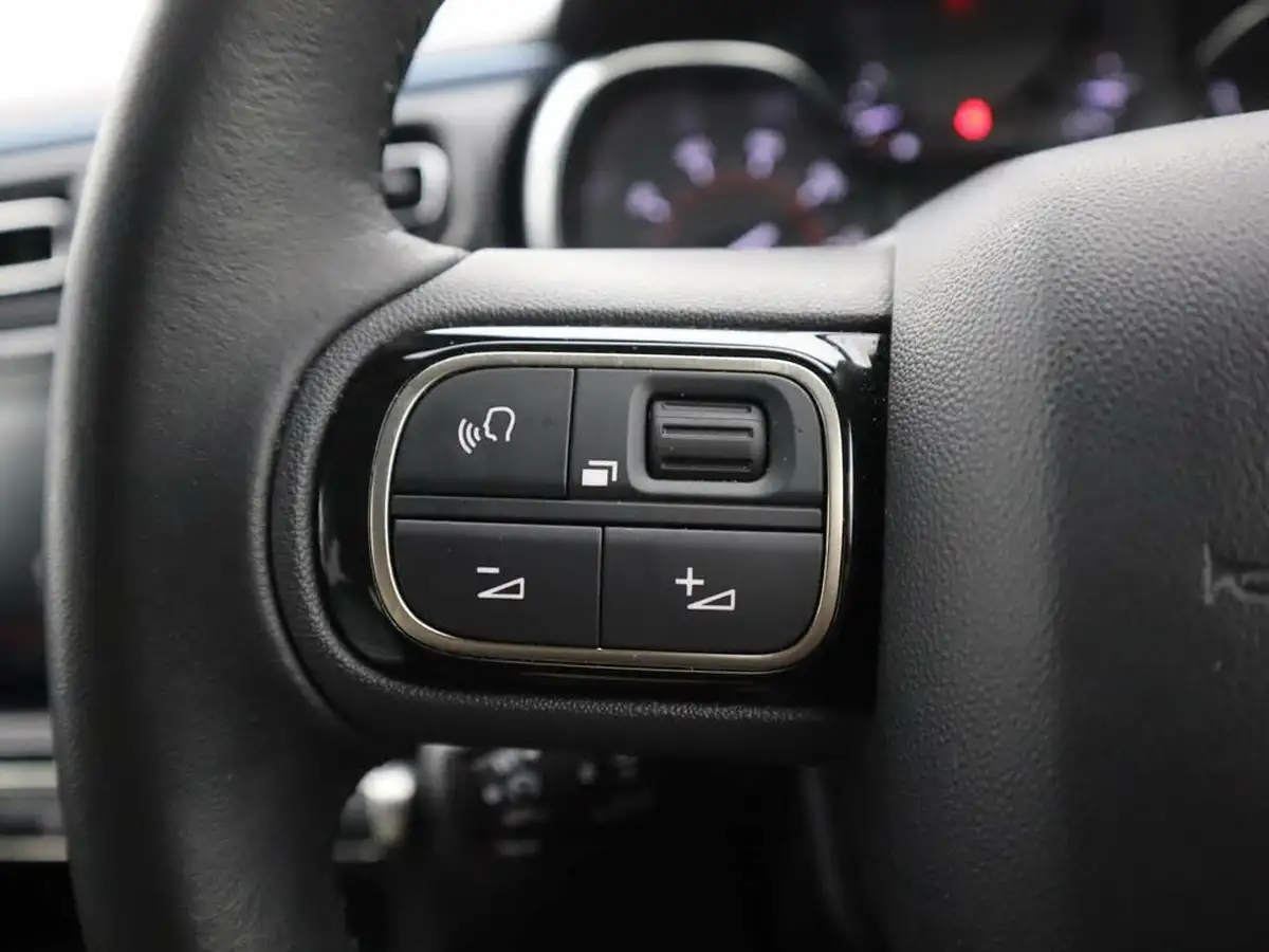 2023-citroen-c3-12-puretech-elle-83ps-ss-big-29