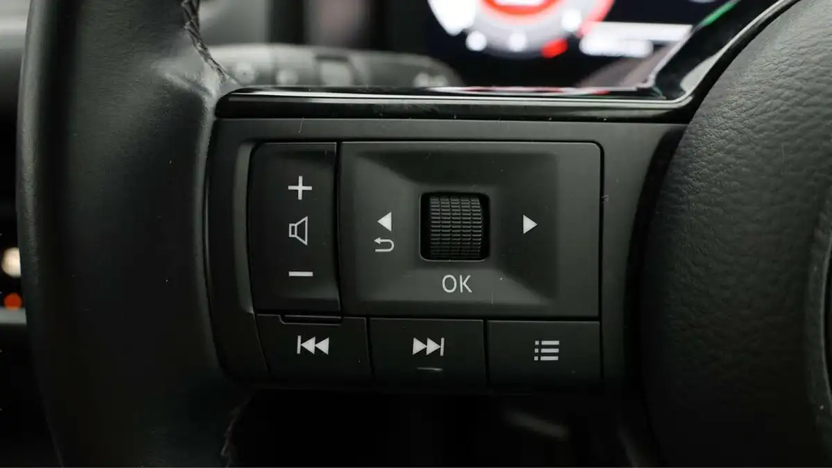 2022-nissan-qashqai-13-dig-t-n-connecta-140ps-big-20