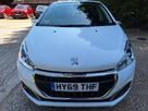 2019-peugeot-208-12-puretech-signature-small-1