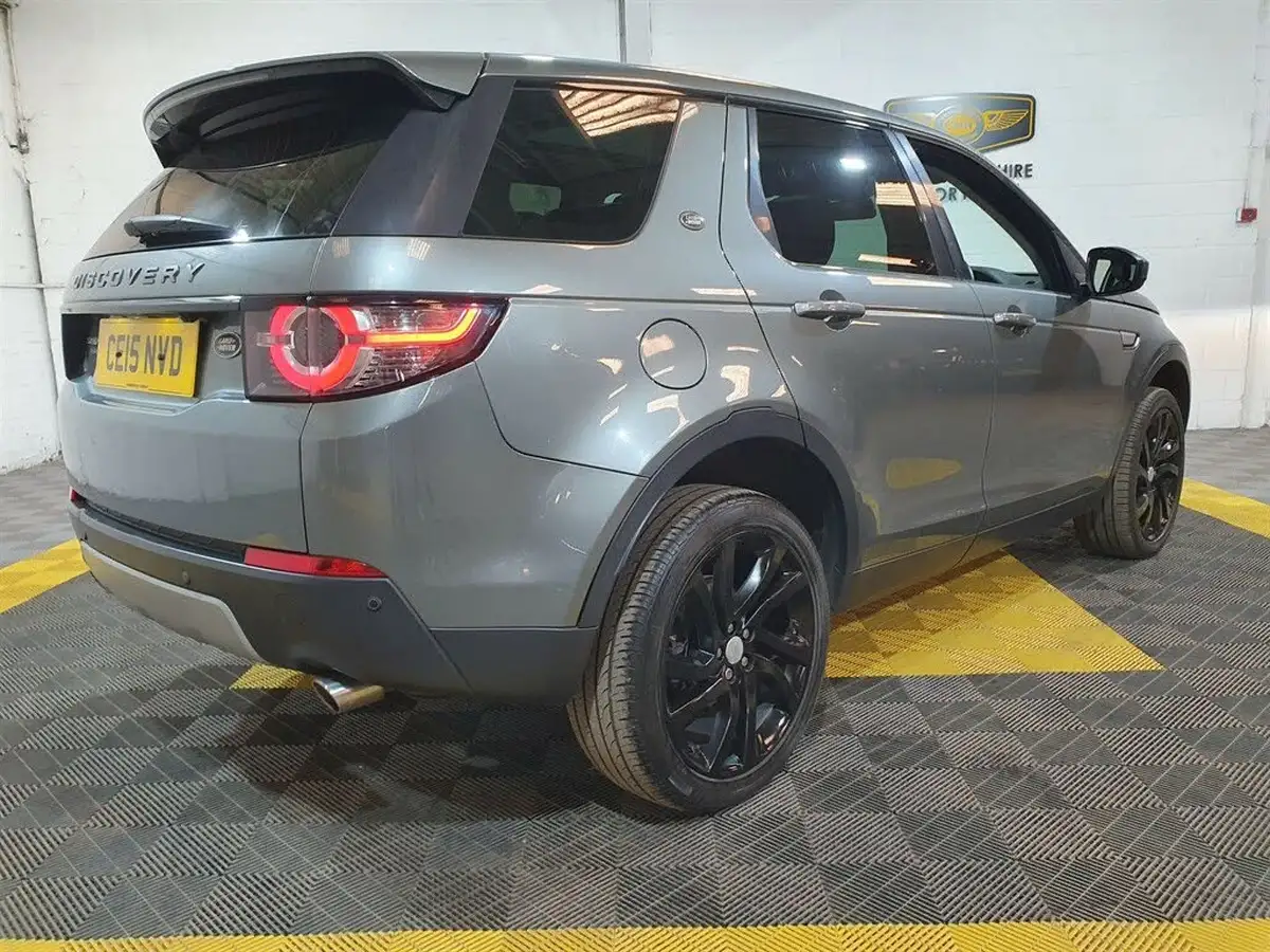 2015-land-rover-discovery-sport-22td-hse-awd-auto-big-4