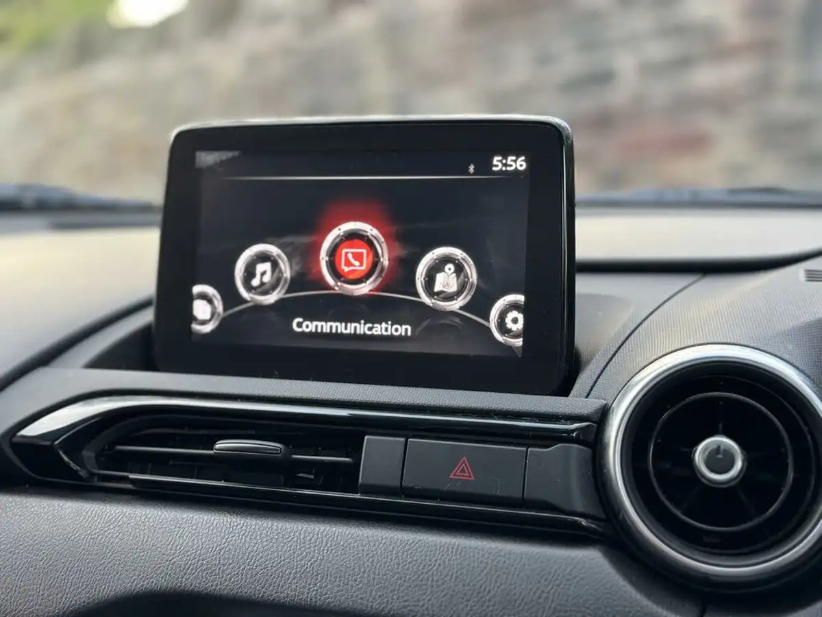 2019-mazda-mx-5-15-sport-nav-nappa-leather-rf-big-32
