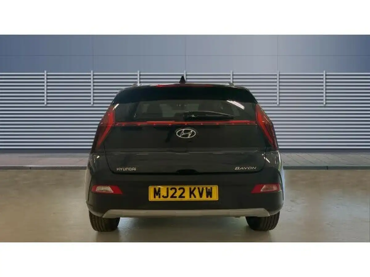 2022-hyundai-bayon-10-t-gdi-premium-100ps-dct-big-5