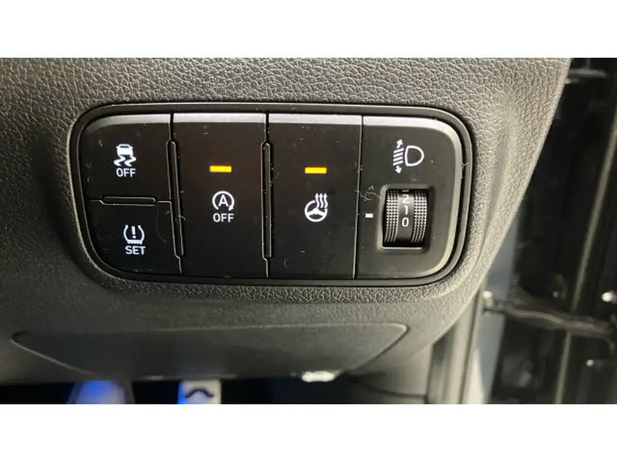 2022-hyundai-bayon-10-t-gdi-premium-100ps-dct-big-29