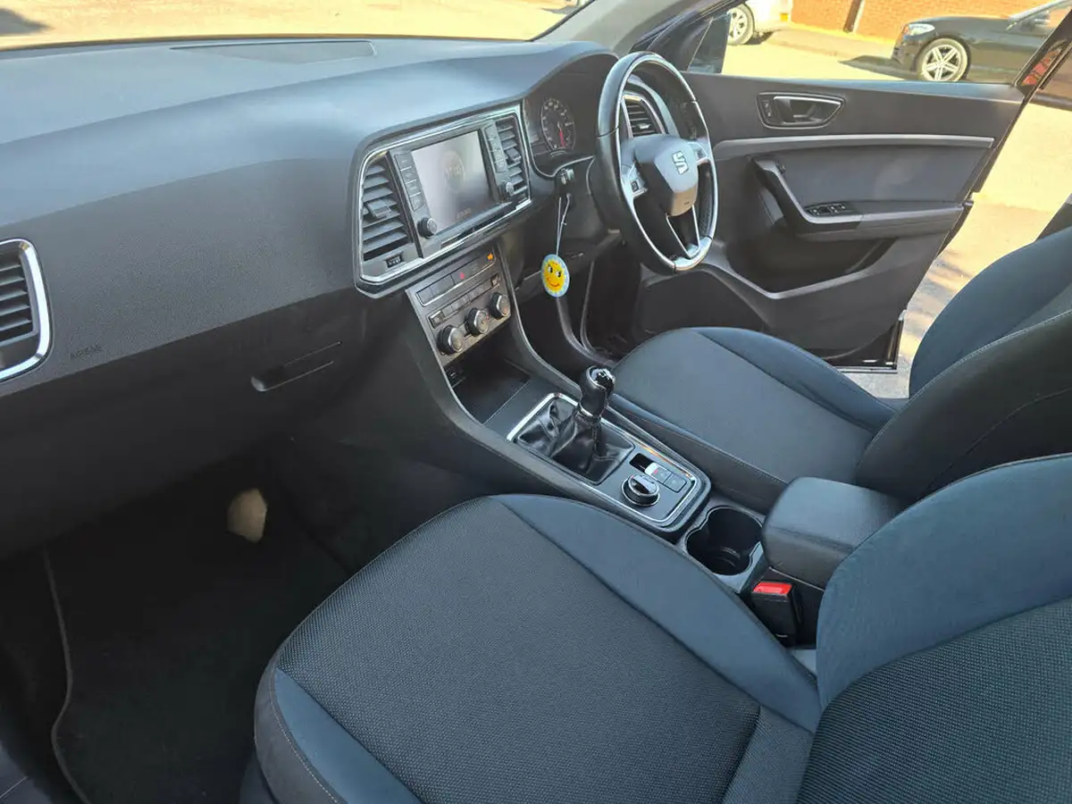 2018-seat-ateca-16tdi-se-technology-ecomotive-big-54