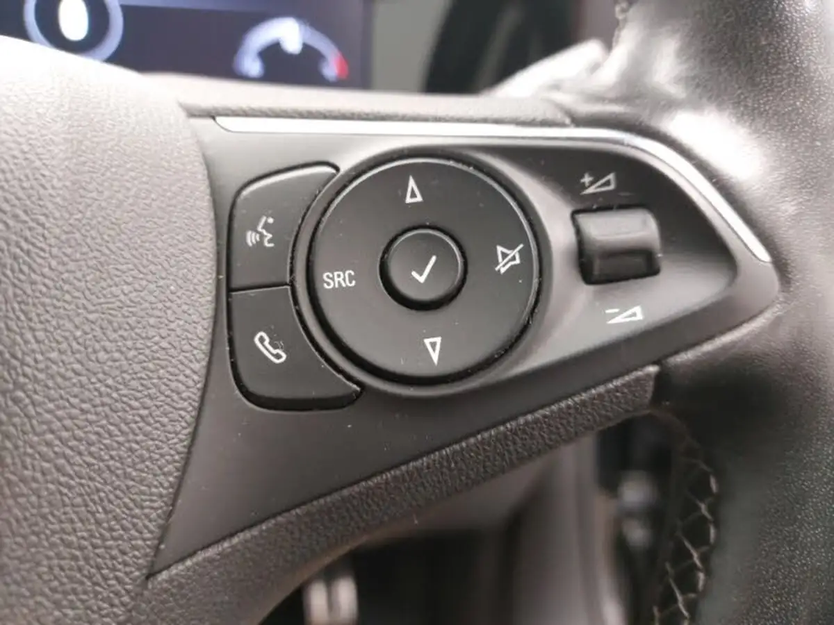 2022-vauxhall-mokka-12-sri-premium-100ps-big-13